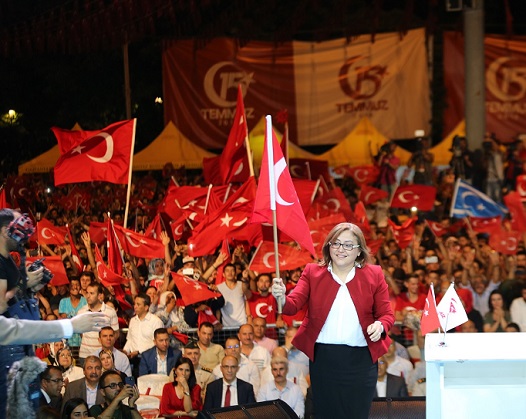 FATMA ŞAHİN: "15 TEMMUZ, MİLLET İRADESİNİN DESTANIDIR"